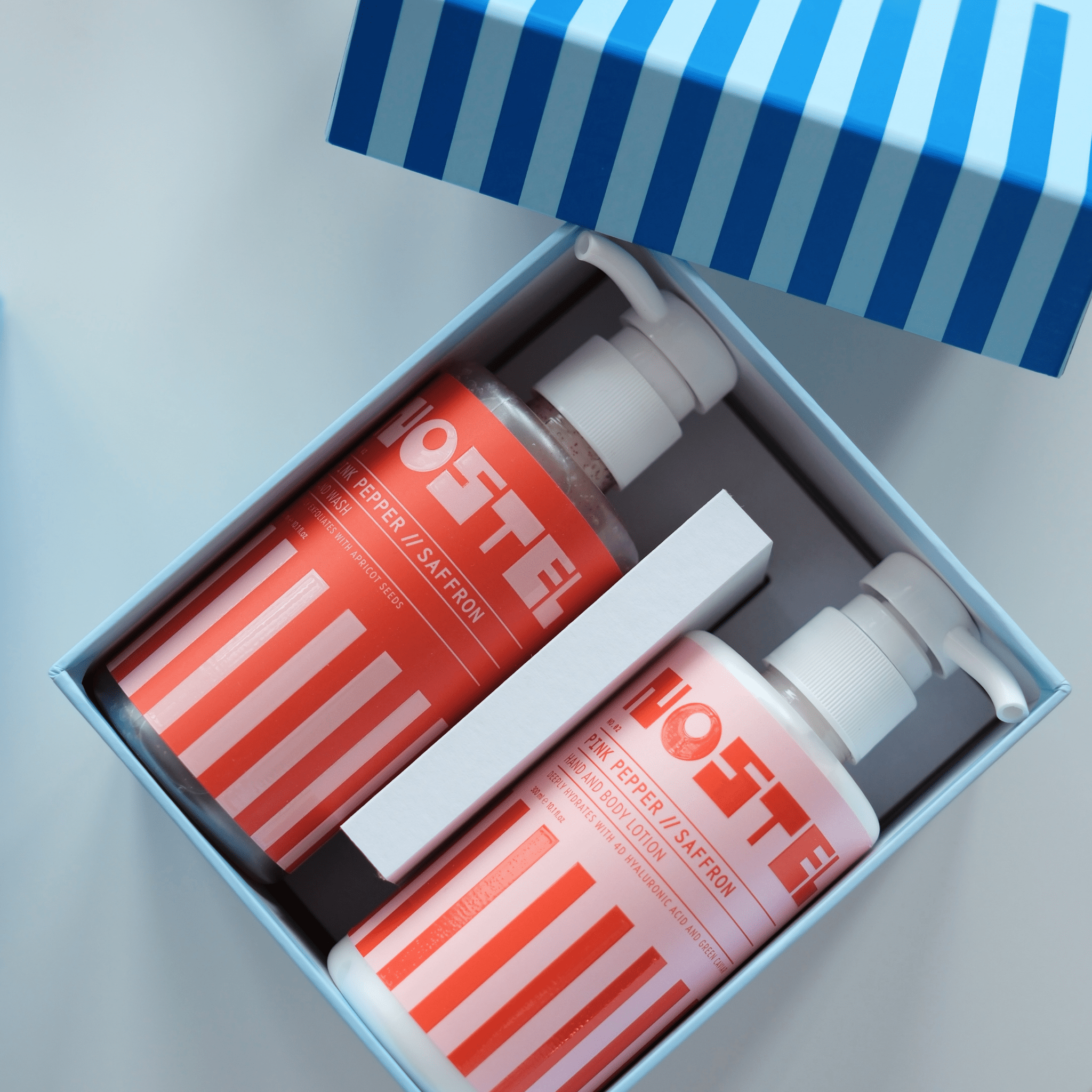 THE DUO - Peelingli Sabun & Losyon Seti (2x300ml) - NOSTEL