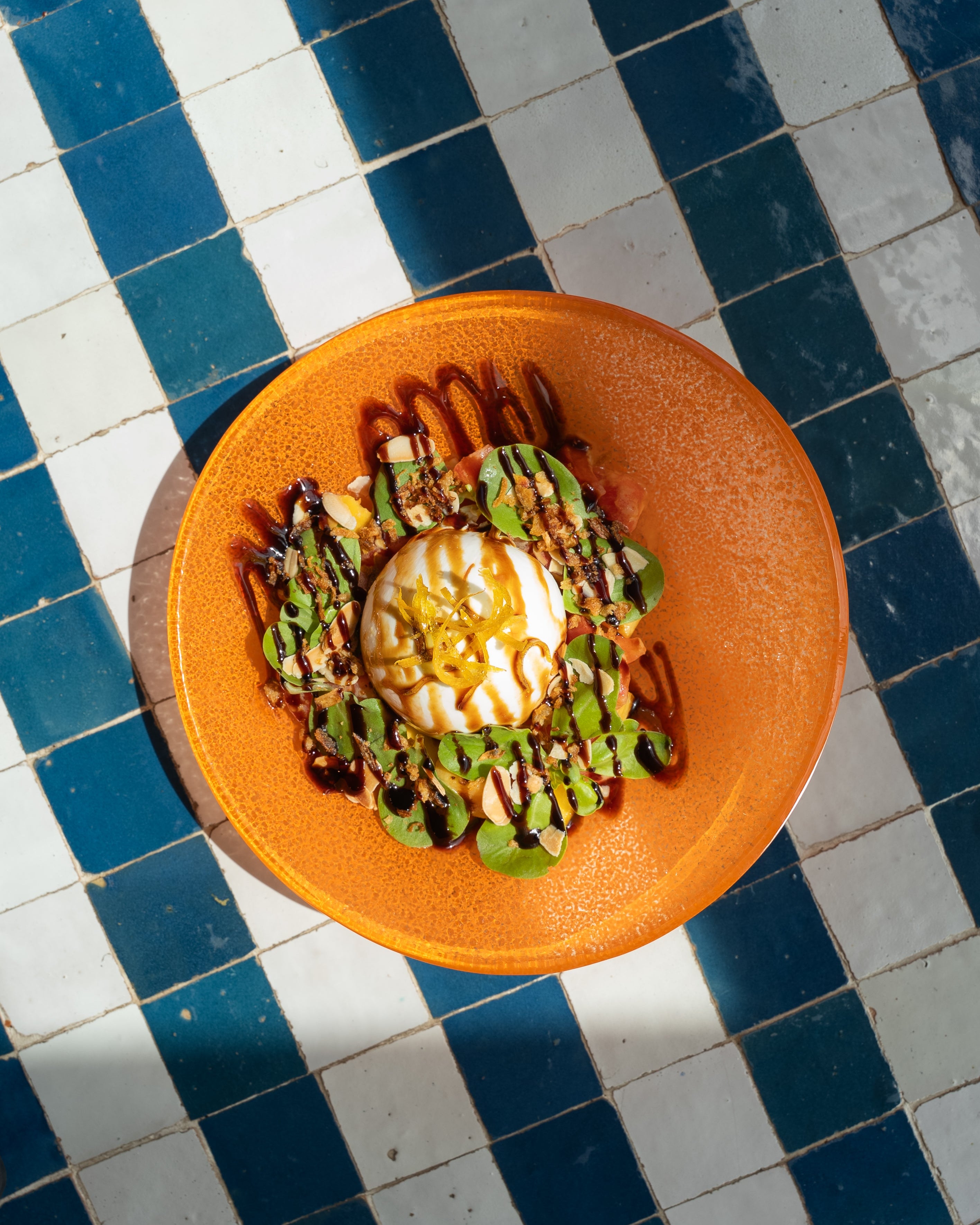 BETTY ORANGE Cam Tabak (Ø24.5cm)